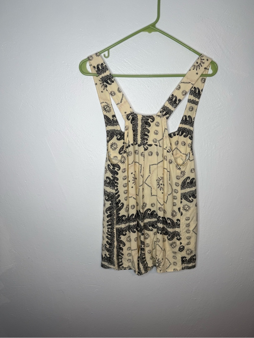Urban Outfitters UO Pocket Full Posey Bandana Playsuit Romper S - Picture 6 of 9